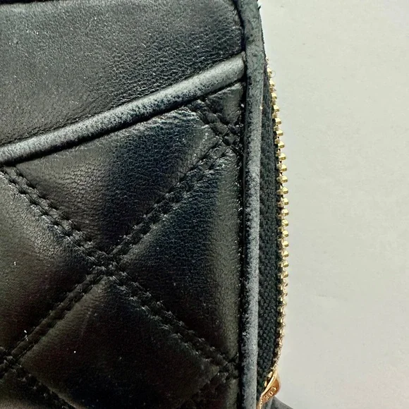 Authentic Tory Burch Savannah Continental Black Quilted Zip Wallet Women’s - Picture 5 of 9